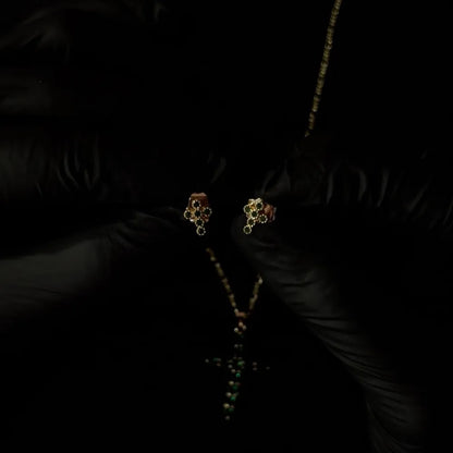 Regala Elegancia & Estilo Sin Esfuerzo — Set de Cadena + Aretes Perfecto para Sorprender